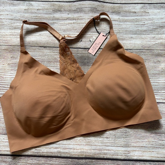 Victoria's Secret Other - Victoria’s Secret Seamless Naked Smooth Laser Cut Bralette NWT Women’s Small